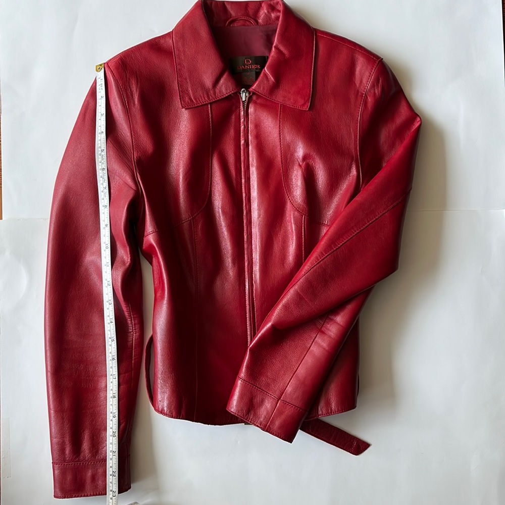 Danier Lambskin Leather Jacket - Picture 10 of 11